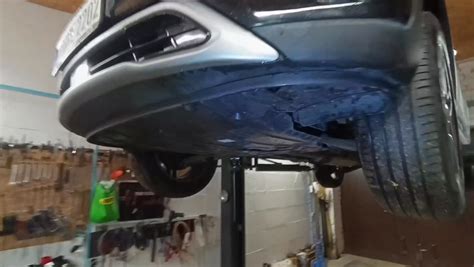 nuplautas automobilis po dažymo