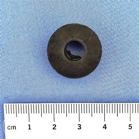 Nuotrauka: 32x35mm stumoklio išmatavimai prie stabdymo mechanizmo