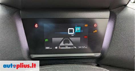 Citroën C4 salonas ir prietaisų skydelis