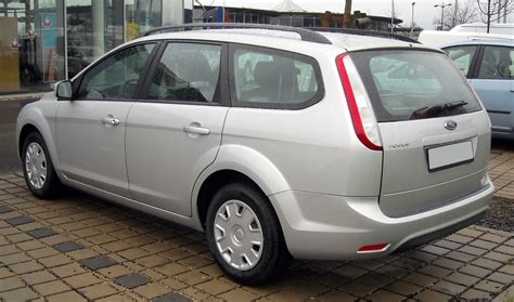 Ford Focus II skirtingų kėbulo tipų vizualizacija