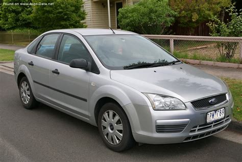 Ford Focus II Sedan eksterjero nuotrauka