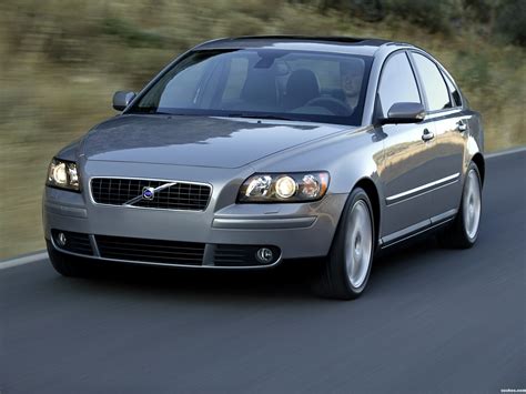 Volvo S40 2004 metų modelio eksterjero nuotrauka