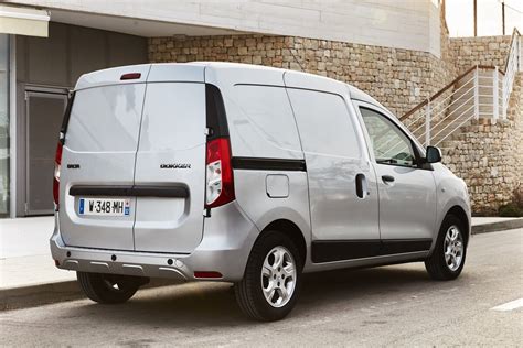 Dacia Dokker matmenų schema