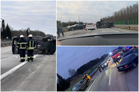 nuotrauka su avarijos vieta autostradoje