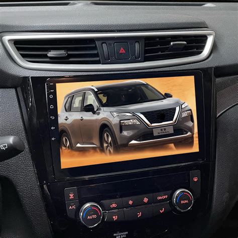 Infografika, iliustruojanti Android radijo montavimo etapus Nissan X-Trail T32