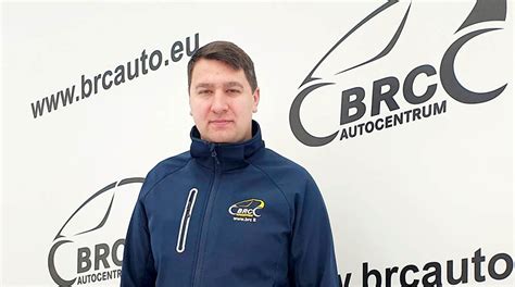 Logo mobile.de ir BRC Autocentro, simbolizuojantis partnerystę