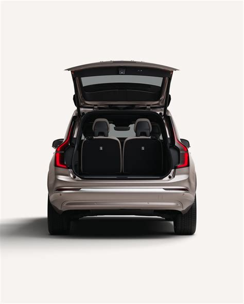 Didelės talpos Volvo XC90 bagažinė