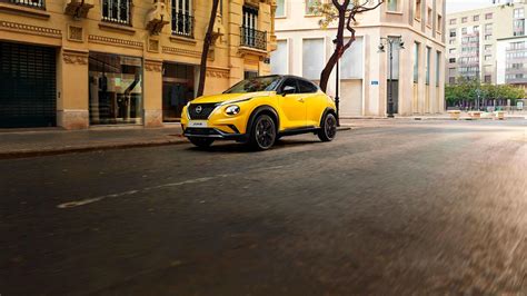 Naujasis „Nissan Micra“ salonas su dviejų spalvų apdaila