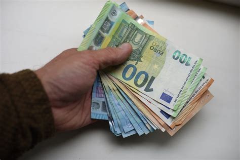 Tematinė nuotrauka apie mokesčius ir baudas