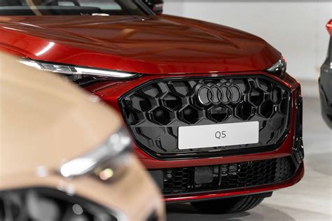 Premium klasės automobilio interjero nuotrauka