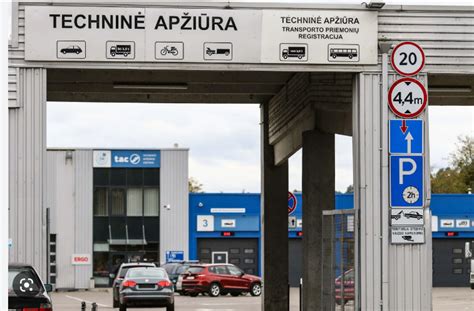 Nuotrauka su automobilio technine patikra