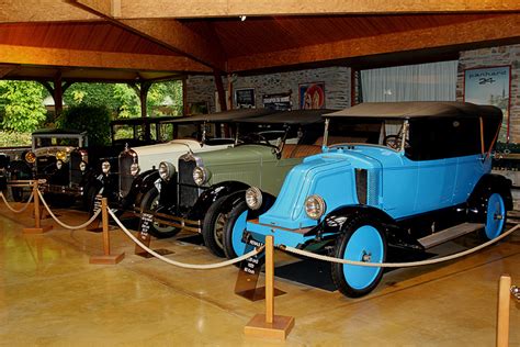 Manoir de l'Automobile muziejaus fasadas