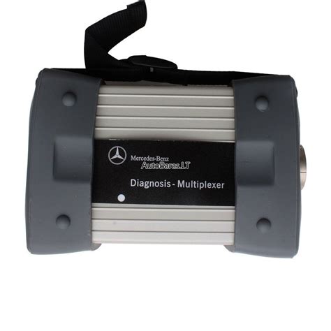 „Mercedes-Benz“ diagnostikos įrangos nuotrauka