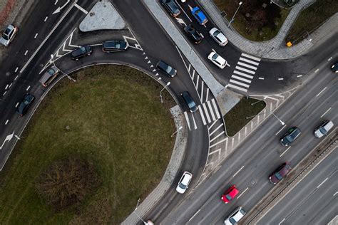 Tarnybinio automobilio naudojimo taisyklės ir apribojimai