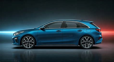 Kia Ceed su skirtingų tipų ratlankiais