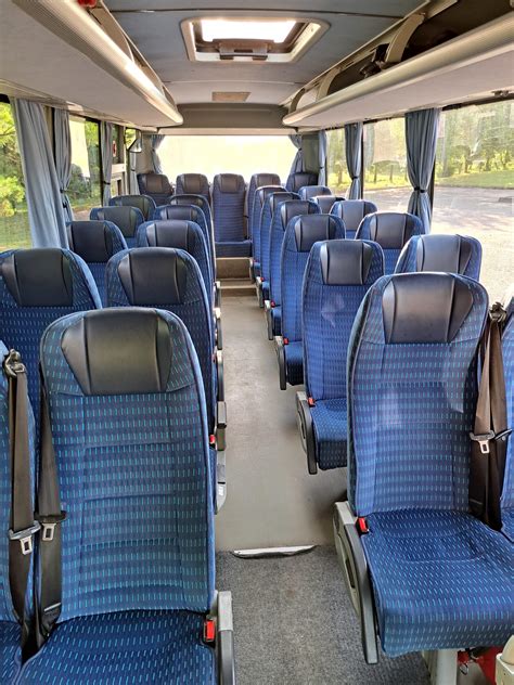 Mokyklinių autobusų klasifikavimas ir sėdimų vietų skaičius
