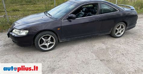 Ekraninė nuotrauka iš Melga.lt svetainės, rodanti Honda Civic ratlankių pasirinkimą