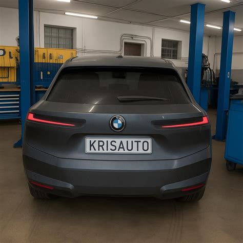 Profesionalaus amortizatoriaus keitimo proceso nuotrauka