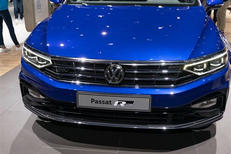 Volkswagen Passat B8 ir B8 Facelift palyginimas