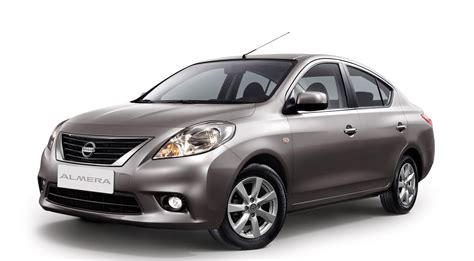 Nissan Crew taksi automobilis