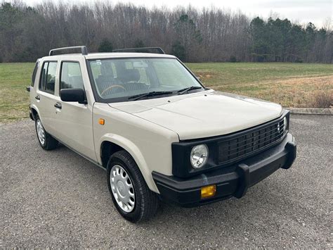 Nissan Rasheen visureigis