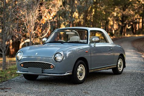 Nissan Figaro kabrioletas