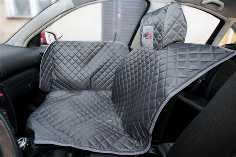 Teminė nuotrauka su automobilio sėdynių užvalkalais