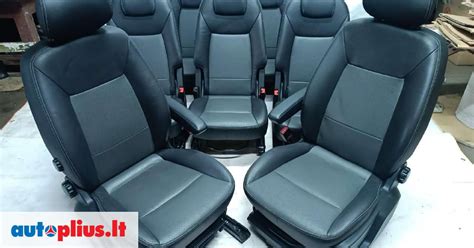 Ford Galaxy interjero nuotrauka su sėdynių transformacija