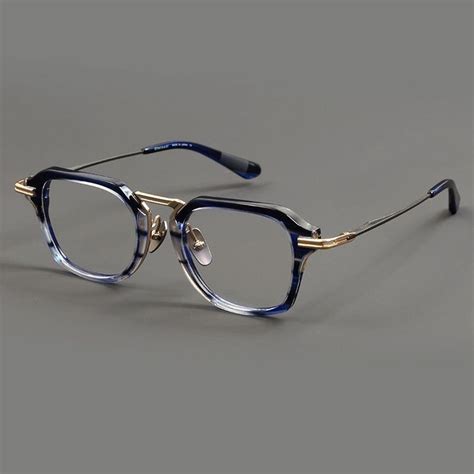 stylish eyeglass frames for drivers