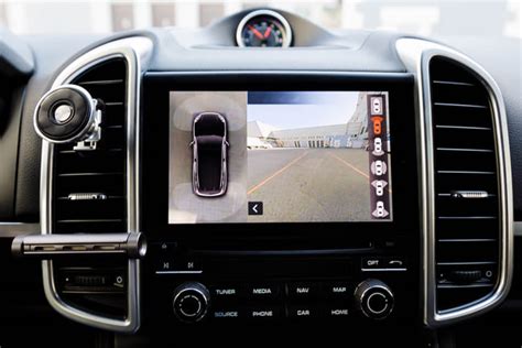 automobilio aklosios zonos stebėjimo sistemos simbolis