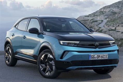 „Opel Mokka“ eksterjero dizainas: ryškios linijos ir moderni estetika