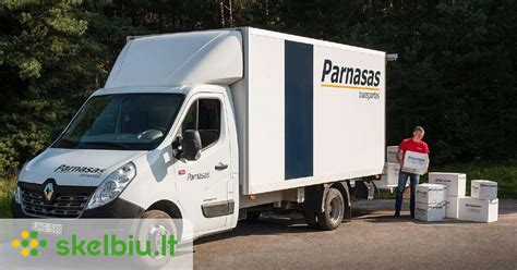 Nuotrauka su įvairių tipų transporto priemonėmis: lengvasis automobilis, krovininis automobilis, autobusas