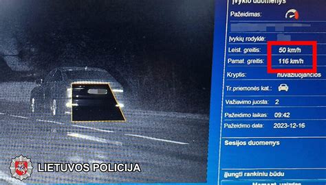 Vairuotojai prie trikojo radaro