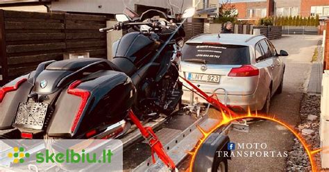 Motociklo kliūties apvažiavimas