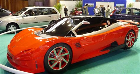 Sportinio automobilio „Lada Revolution 3“ nuotrauka