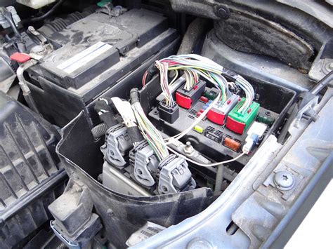 Peugeot 307 variklio skyriaus schema