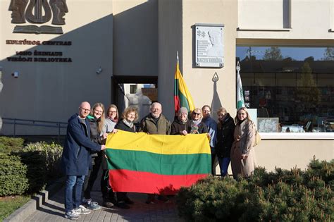 Partizanų atminimo lenta