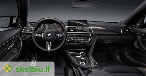 BMW 2025 m navigaciniai diskai detalėmis
