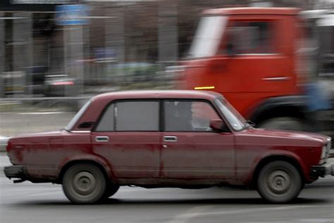 automobilių sandėliai, modelių gamybos ciklai