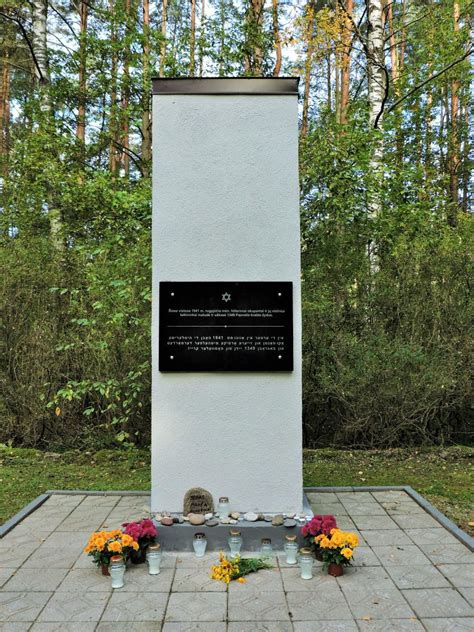 Memorialas geležinkelio katastrofos aukoms atminti Rusijoje