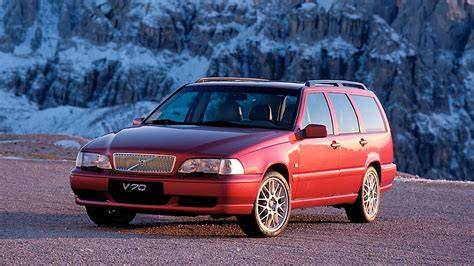 generatoriaus išdėstymas ir tvirtinimai Volvo V70 1998 m. modelio
