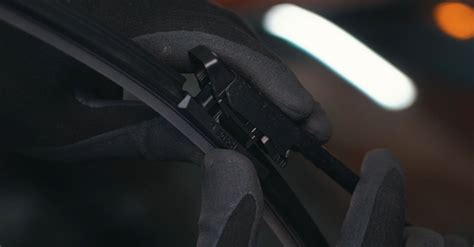Bosch Aerotwin valytuvo montavimas ant priekinio stiklo
