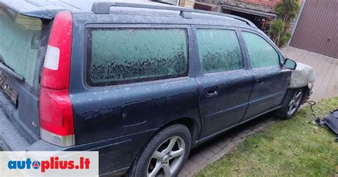 nuotrauka, vaizduojanti oro kokybės daviklio vietą Volvo V70 po priekiniu stiklu