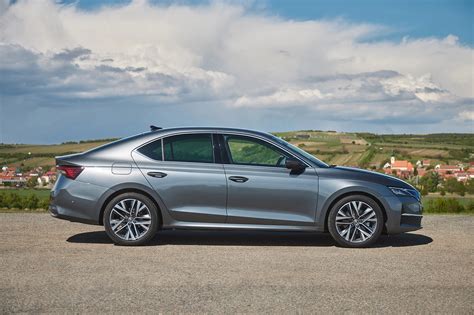 Skoda Octavia IV liftback