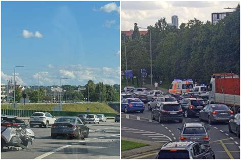 automobilis pastatytas ant šaligatvio