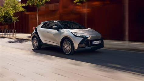 Toyota C-HR išorės dizainas ir interjeras