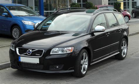 Volvo V50 R-Design modelio detalės