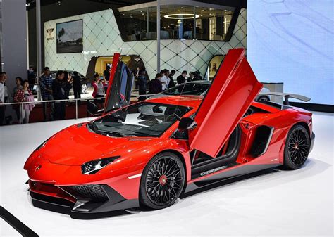 keisti faktai apie automobilius, Lamborghini, Ford Probe