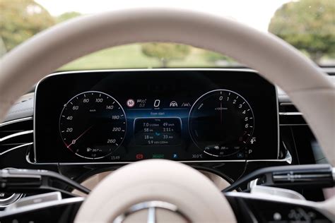 Mercedes-Benz S klasės interjero nuotrauka