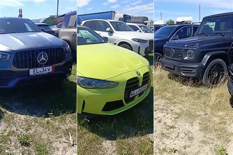 nuotrauka: įvairių būklių automobiliai aikštelėje